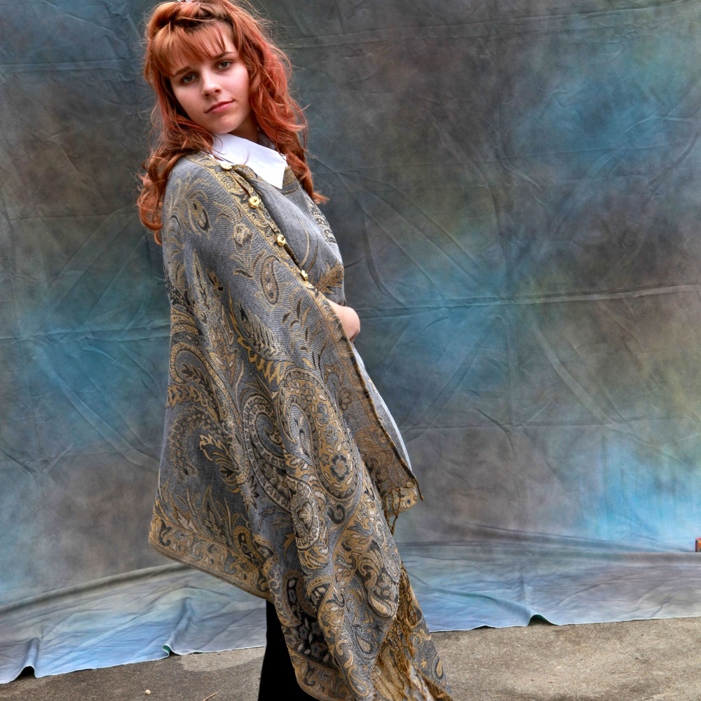 Unique, versatile, Pashmina wrap!
